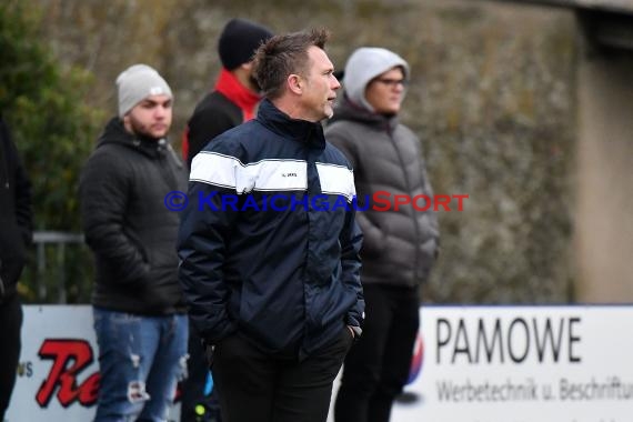 Kreisklasse  SV Gemmingen vs FV Landshausen 05.11.2017 (© Kraichgausport / Loerz)