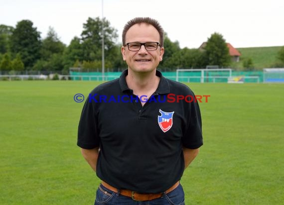 Portraits Spieler - Trainer (© Siegfried Lörz)