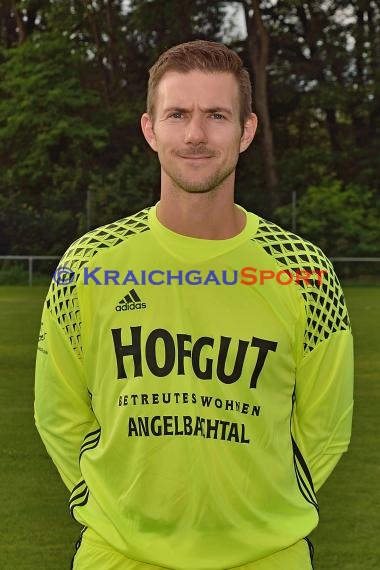 Fussball Regional Saison 2016/17 Spieler-Trainer-Funktinäre (© Fotostand / Loerz)