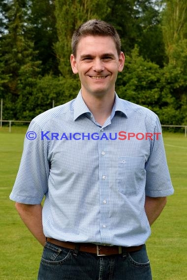 Fussball Regional Saison 2016/17 Spieler-Trainer-Funktinäre (© Fotostand / Loerz)