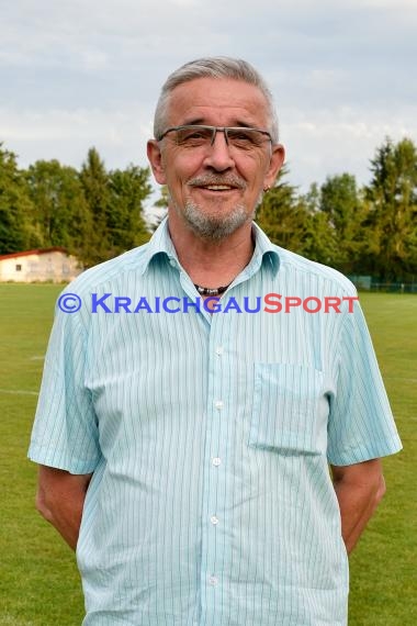 Fussball Regional Saison 2016/17 Spieler-Trainer-Funktinäre (© Fotostand / Loerz)